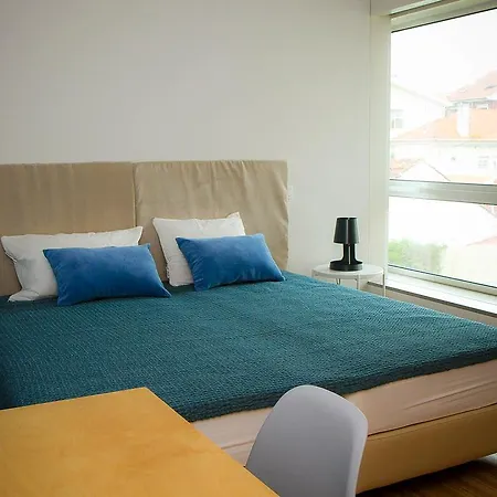 Coimbra Inn * קוימברה