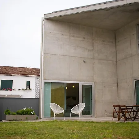 Coimbra Inn